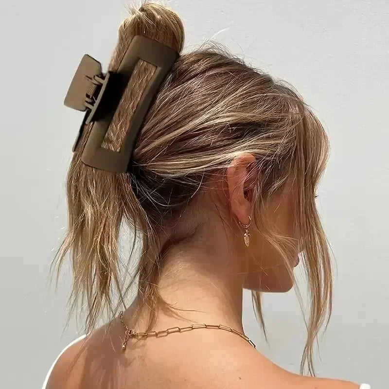 Silicone Flexible Hair Claw Clips Nonslip Large Bendable Claw Clip Soft Hair Grip Hairclips Protection for The Back of The Head